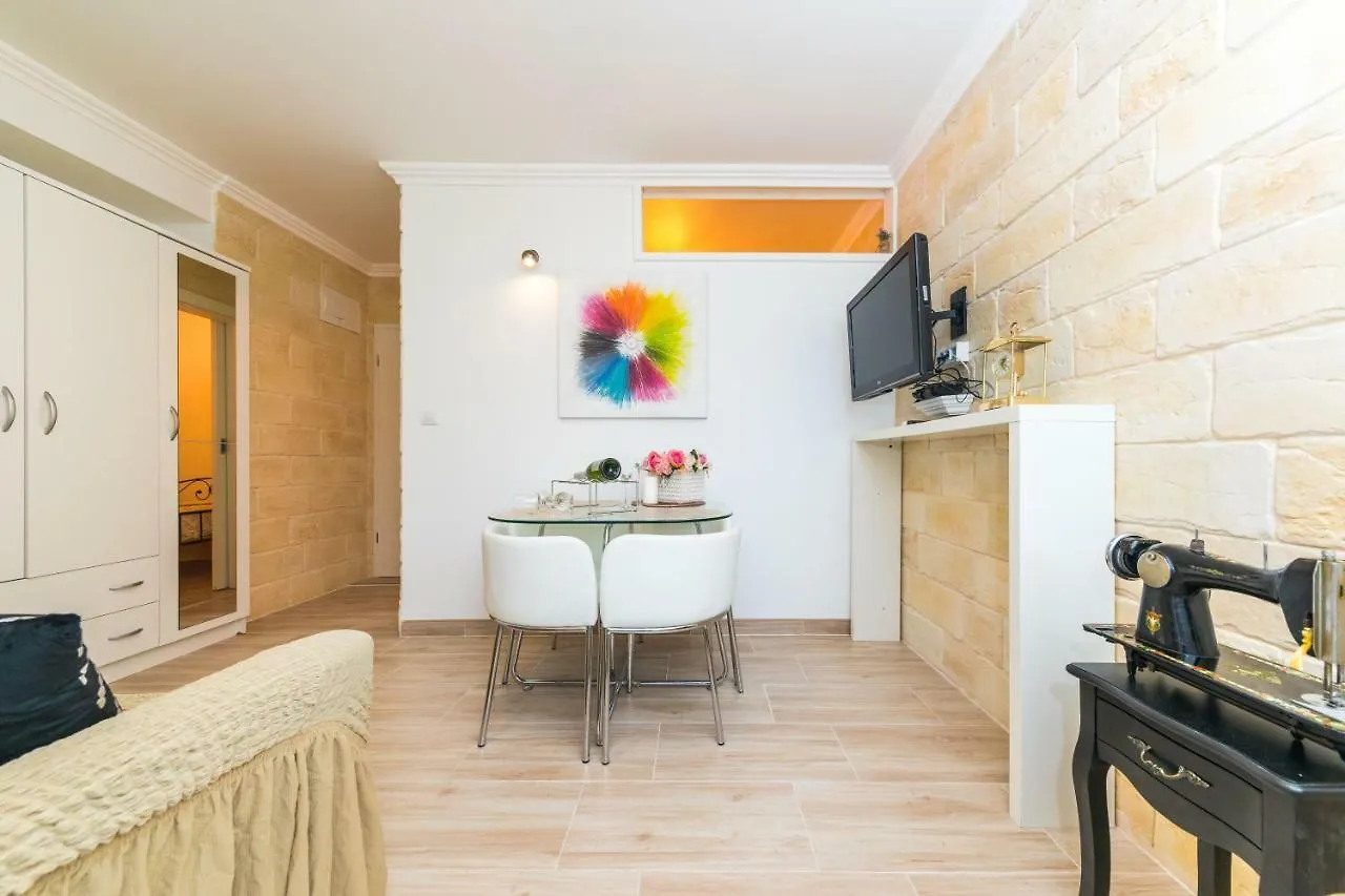 Apartment Lux Lana Σπλιτ
