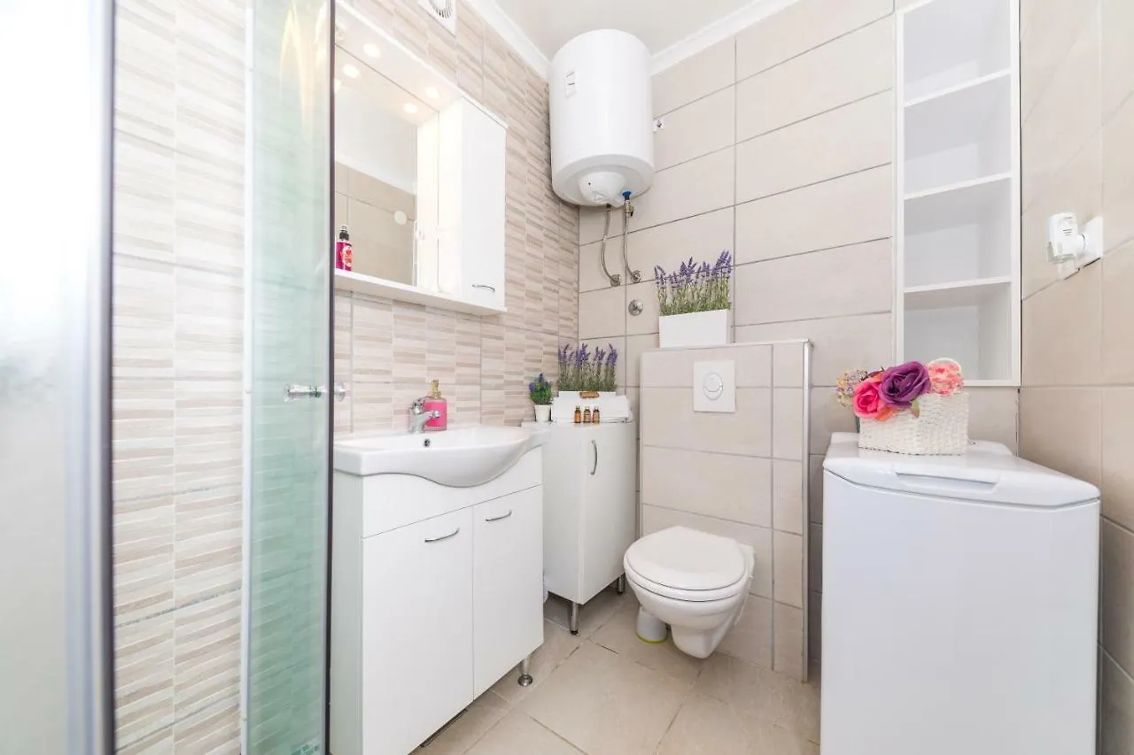 Apartment Lux Lana Split 0*,